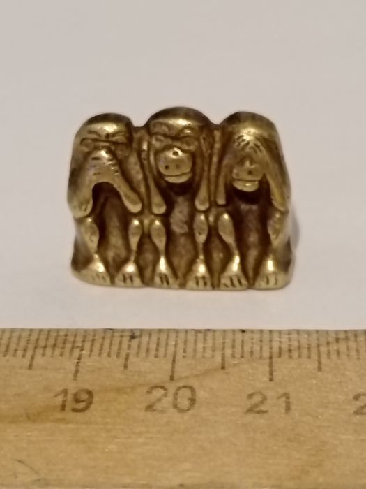 Бронзовая миниатюра