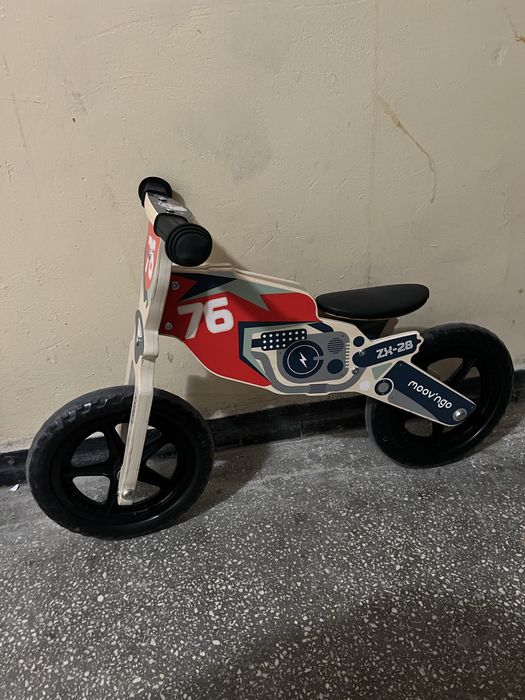 Bicicleta din lemn