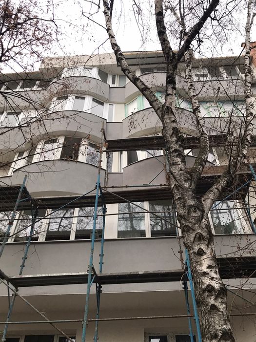 Firma de constructii .