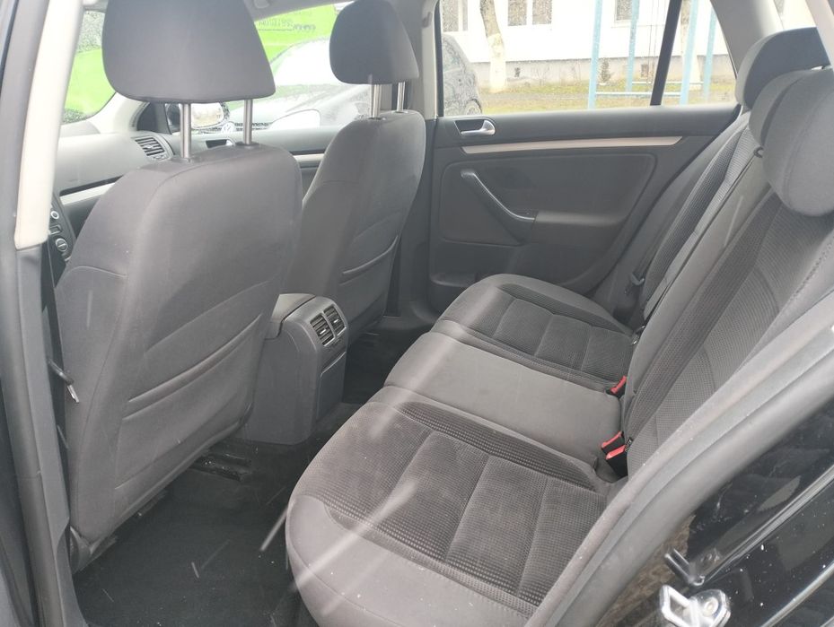 Vând VW Golf V 4 Motion