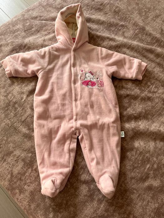 Комбинезон га весну, на 3-6 мес