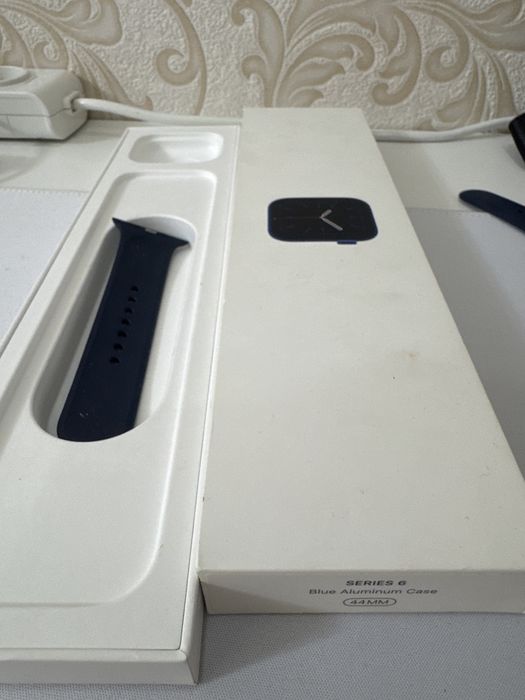 Apple watch series 6.