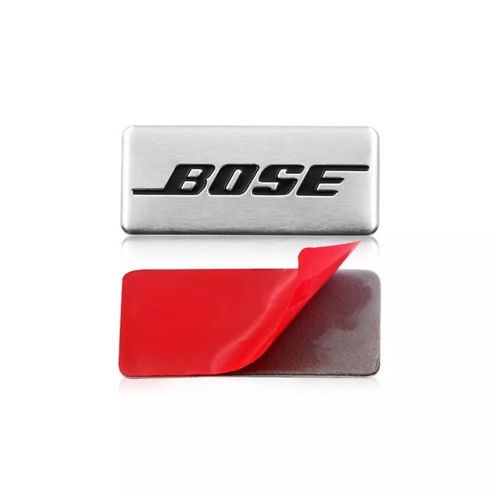 Emblema BOSE cu dublu adeziv 4buc / 40 lei