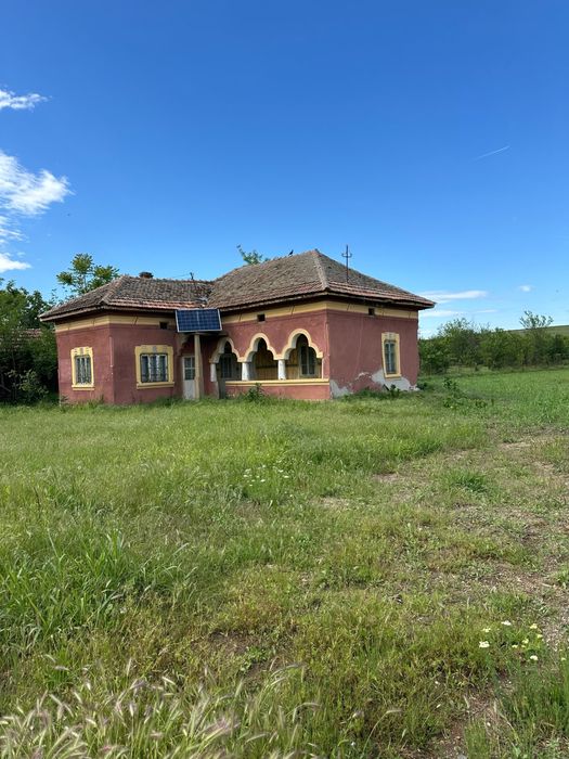 Vânzare casă cu teren – Sat Aurora, comuna Cujmir, Mehedinți