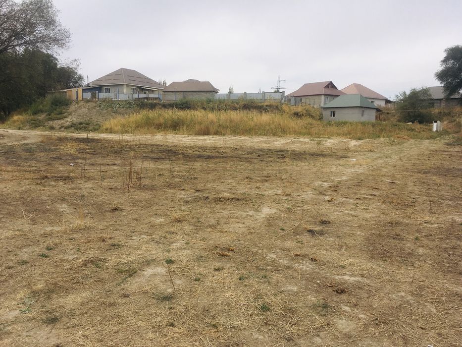 Продам участок ЛПХ 5,5 соток