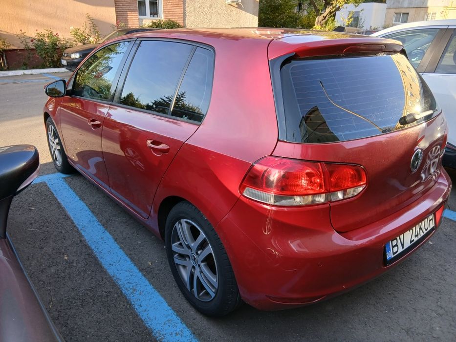 VOLKSWAGEN Golf 2011 — imagine 2