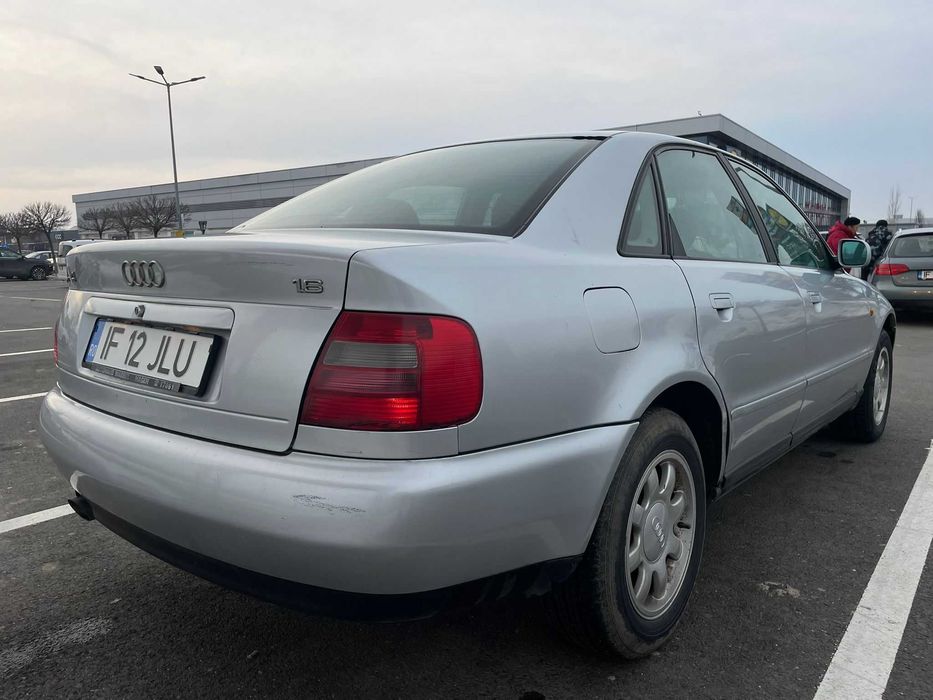 AUDI A4 0 — imagine 2