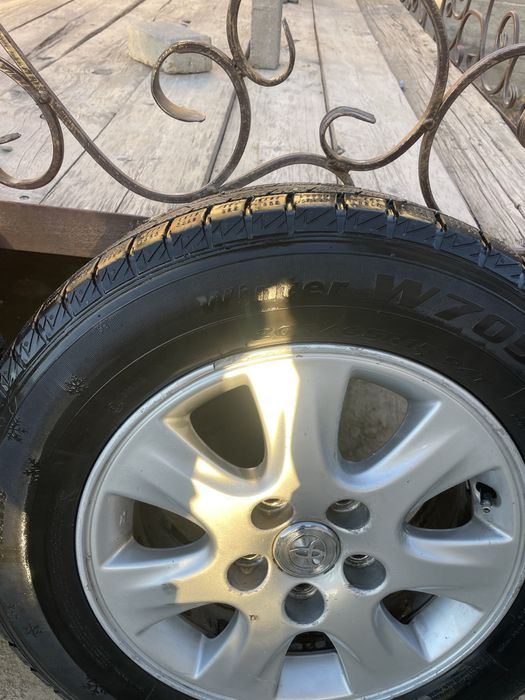 Шины и диск 15