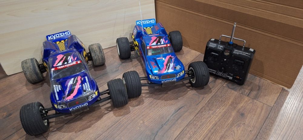 RC кола KYOSHO 1:10