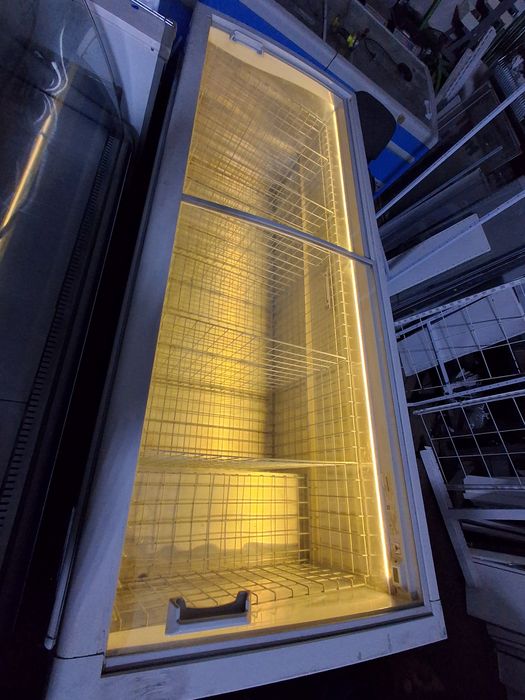 Морозильник продаётся