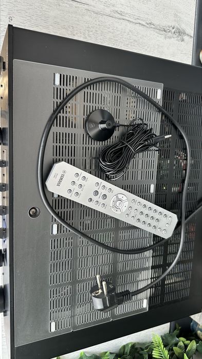 Amplificator stereo Yamaha R-N803 D