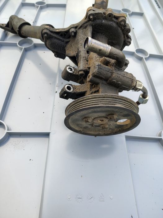 Pompă servo pompa Apa Ford Transit 2.2