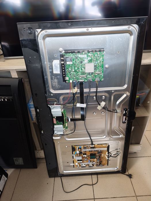 Samsung 139 diagonala UE55ES8005