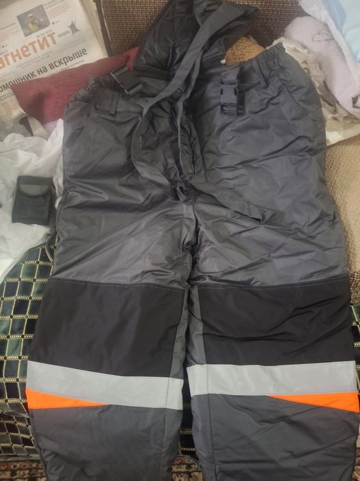 Продам новые рабочие вещи.