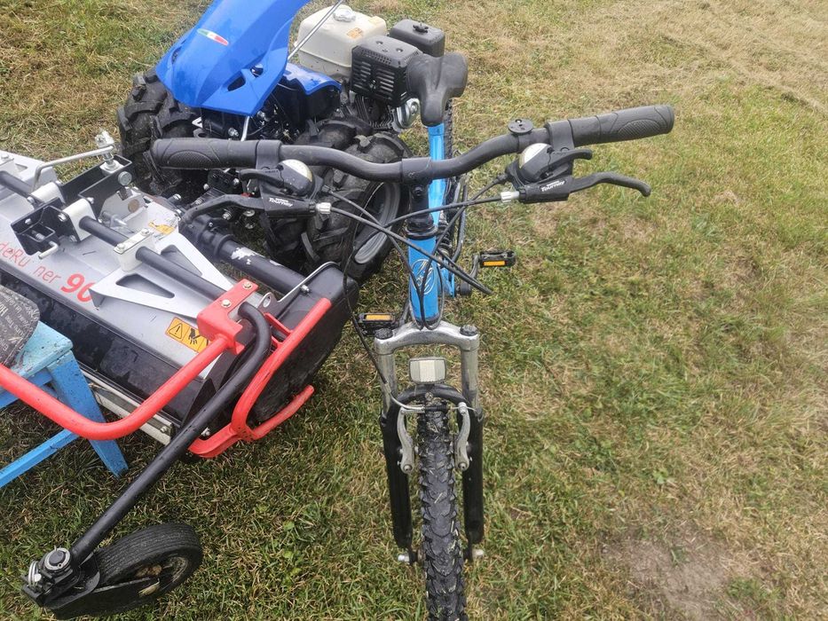 bicicleta roti pe 26 shimano full suspensii