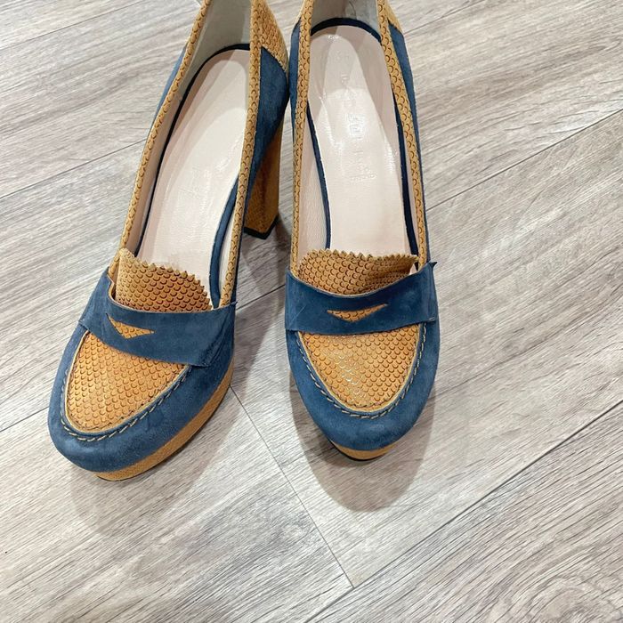 Женские туфли