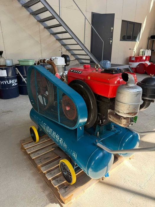 Продам Воздушный компрессор