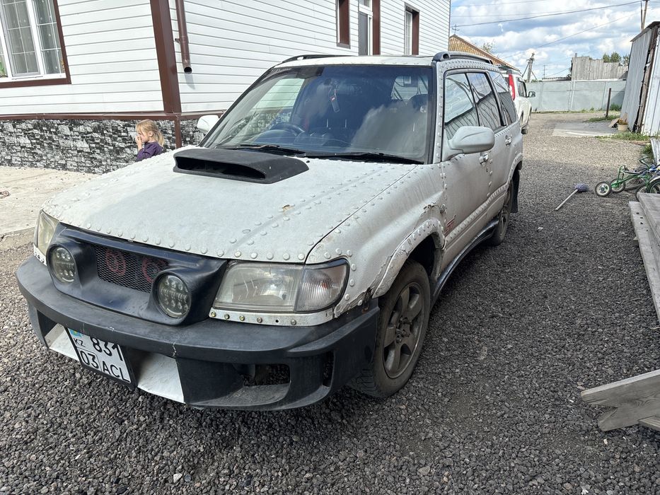 Субару Форестер sf5