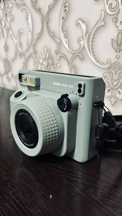 Камера fujifilm instax wide400