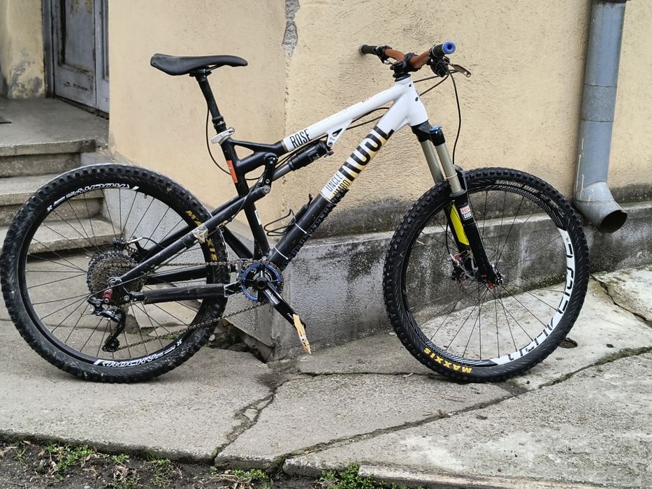 Vand bicicleta stare buna marca Uncle Jumbo, enduro