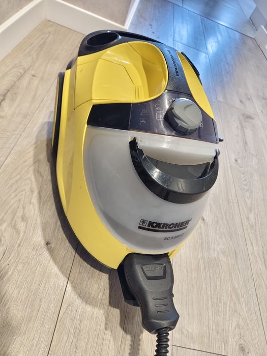 Пароочиститель Karcher SC 5.800 C