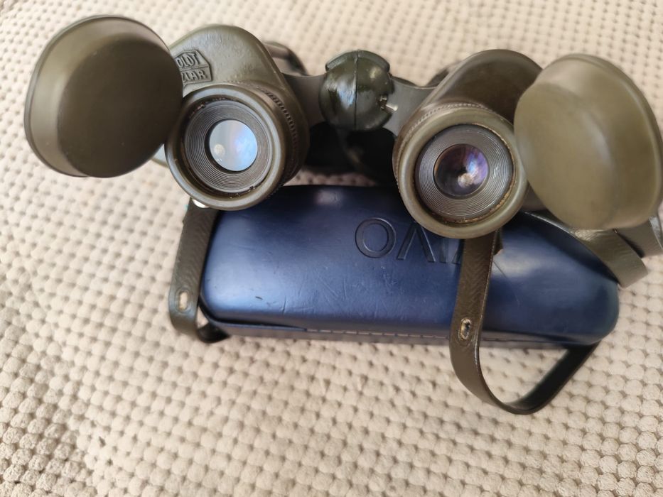 Binoclu militar Hensoldt