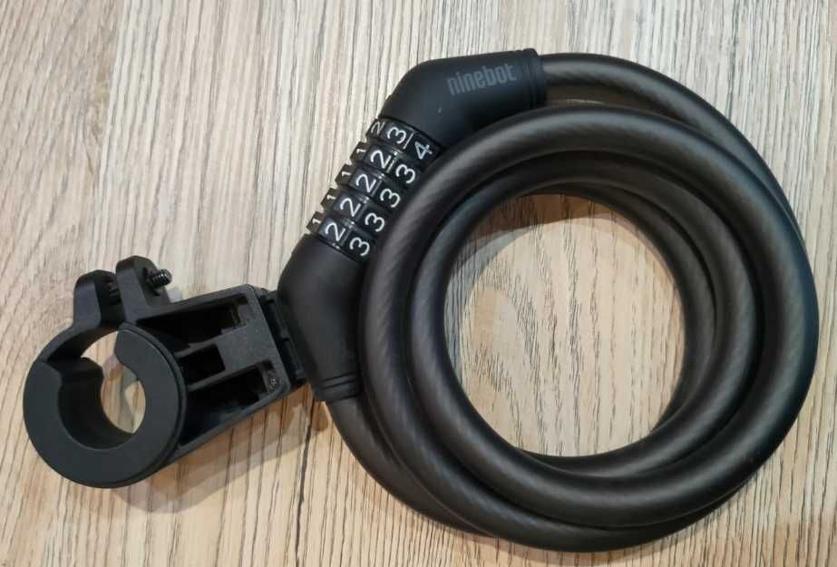Замок Ninebot для самоката.