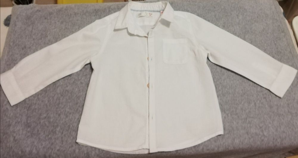 Vand camasi albe Zara Baby, bumbac, marimile 74 cm și 86 cm