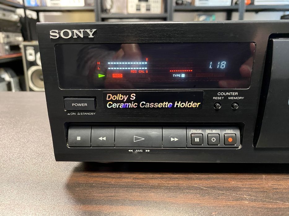 Триглав дек Sony