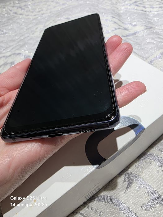 Продам Samsung S 20 FE