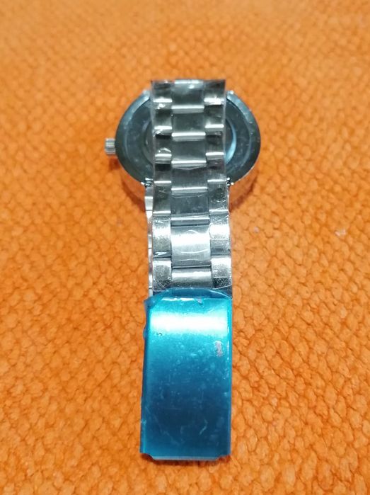 Часовник Calvin Klain