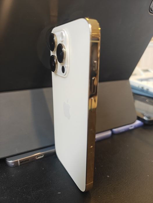 BPFR* Продава iPhone 14 pro /512 GB/ Нова батерия/ Перфектен