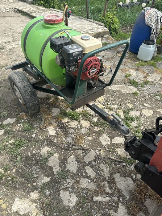 Vănd tractoraș ‘