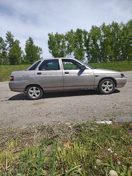 Продам автомобиль ваз2219