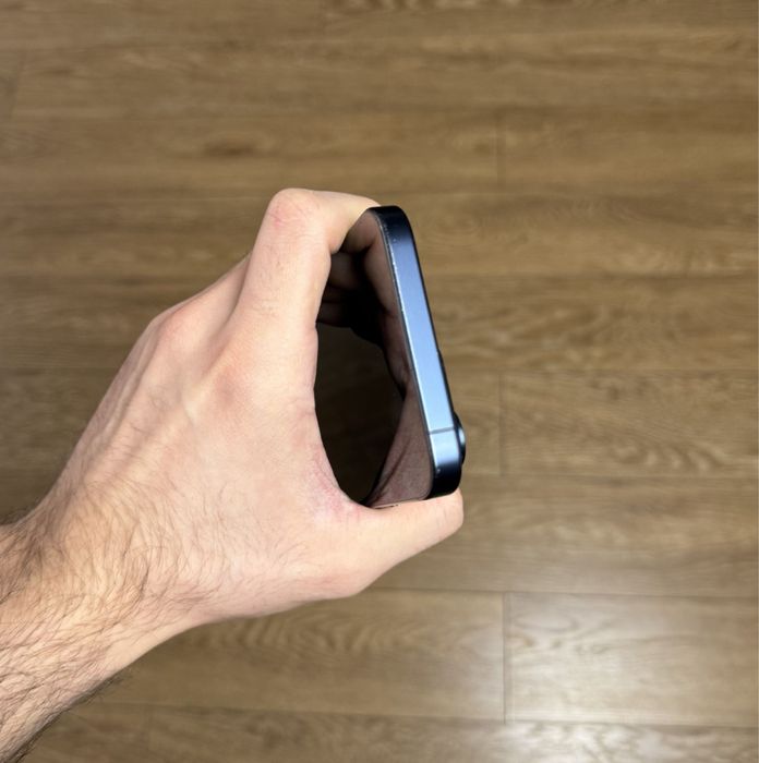 iPhone 15 PRO MAX • 256 GB • 96% Bateria • Accept Schimburi