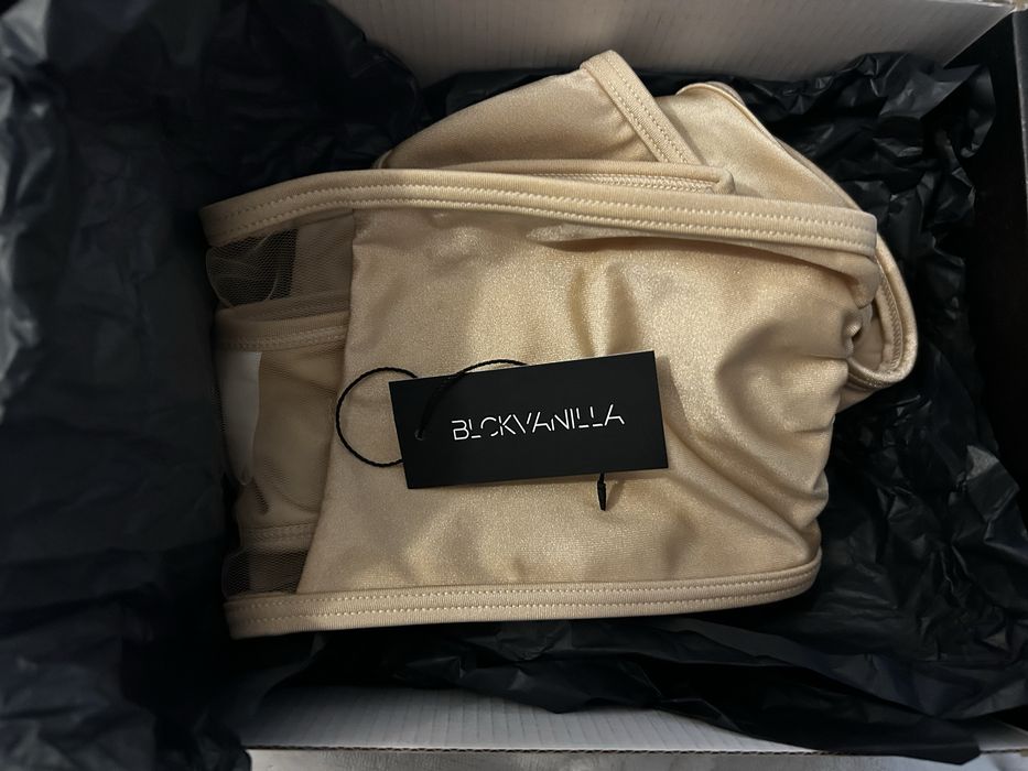 Black Vanilla бански