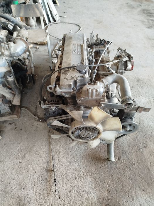 Isuzu avtobus mator karobka