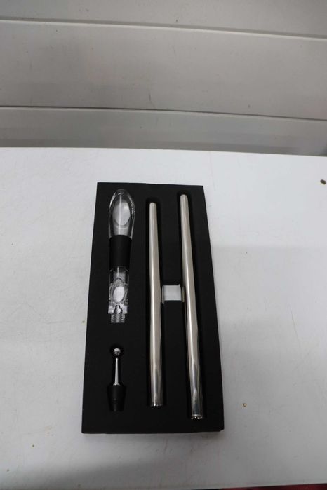 Комплект за охлаждане и наливане на вино