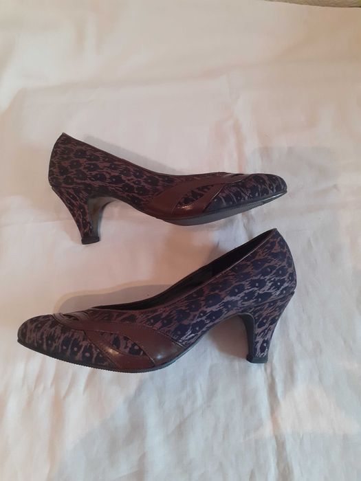 Продам туфли  женские 36 размер