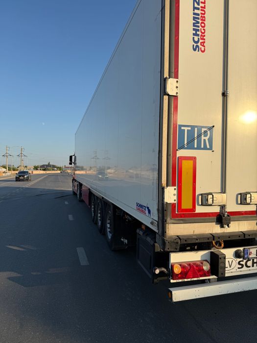 Автовоз вольва FH500