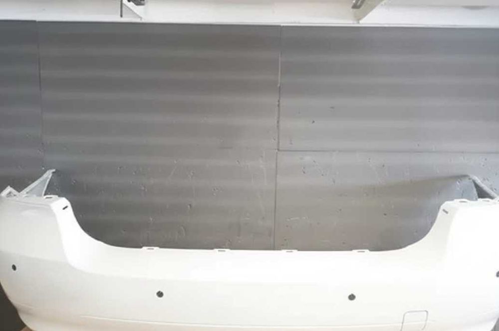 Bara Spate Senzori Parcare BMW E90 E91 An 2005-2008 (300 (Alb))
