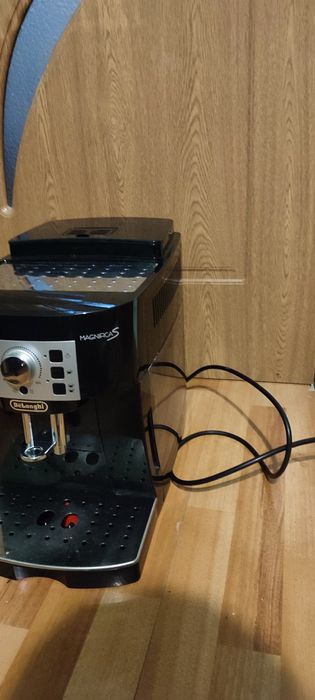 DeLonghi magnifica s