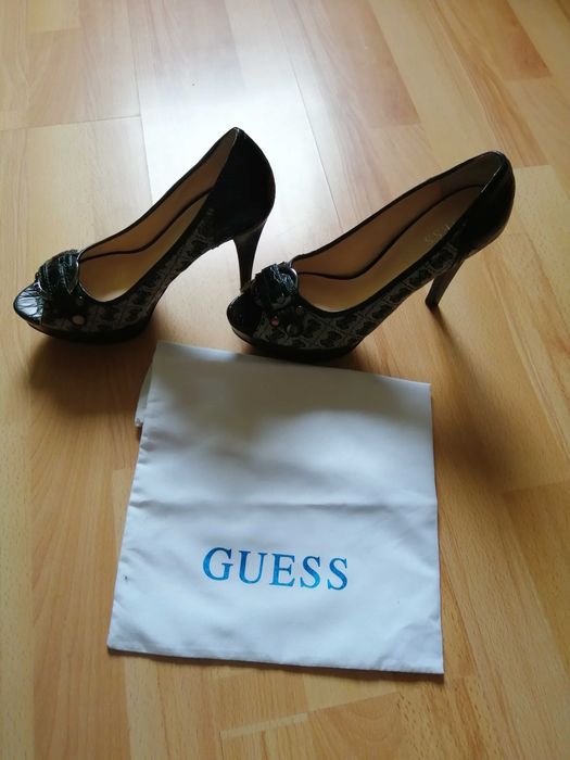 Pantofi deschiși Guess