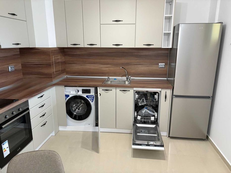 Дава се под наем Двустаен апартамент в София, Люлин 8 - 65 кв.м за 478.38 € - Снимка #2