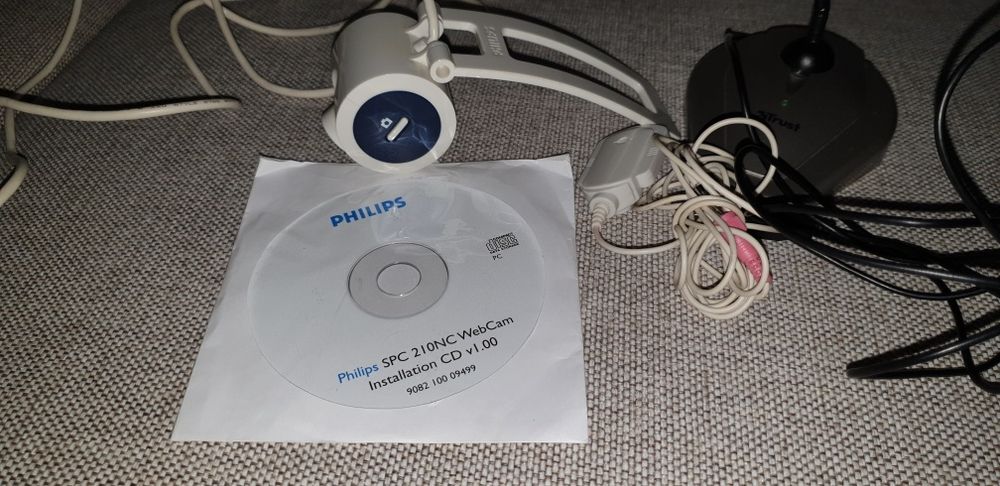 Camera video Philips + microfon Trust MC 3200 - LIVRARE GRATUITA!