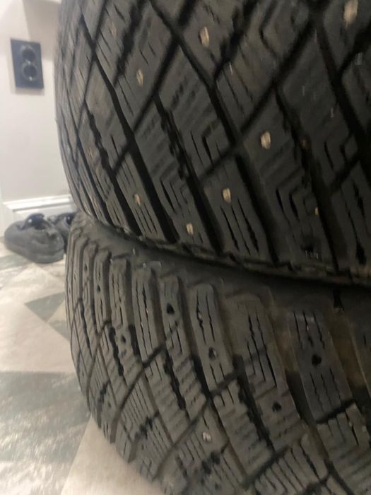 Зимние шиповонные шины