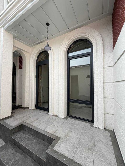 3-этажный дом 260 м² — Саломатина, Яккасарай