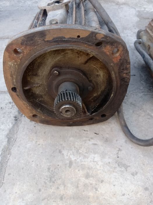 Продам Мотор редуктор