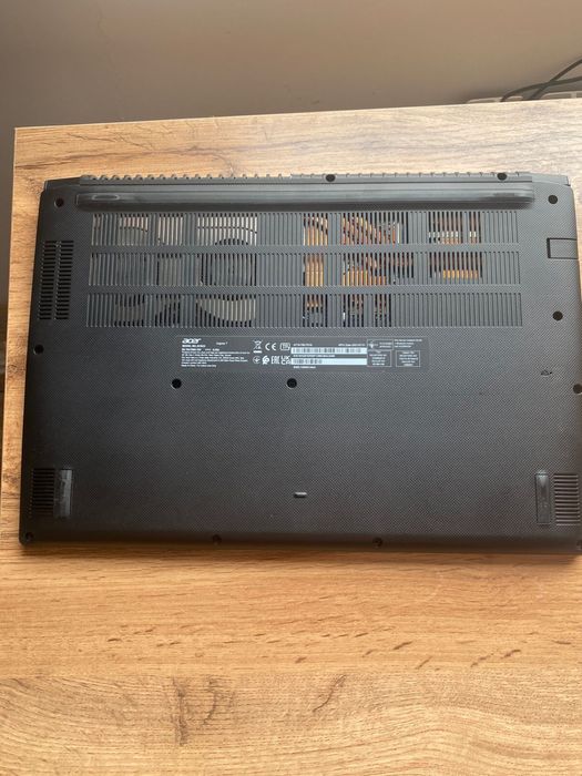 Продам ноутбук Acer Aspire 7 A715-75G