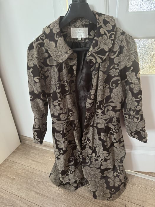 Hainuta primavara ca nou!!